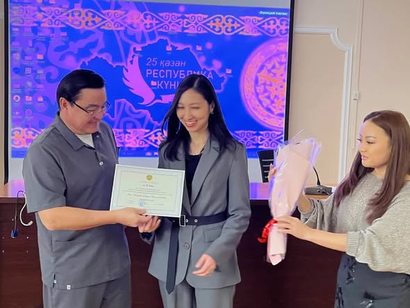 В канун Дня Республики награждены детские врачи